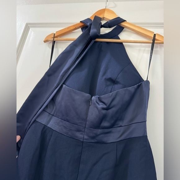 Halter Neck Charmeuse & Crepe Gown size 6 R Midnight - Picture 4 of 8